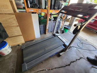 Weslo Cadence C72 treadmill