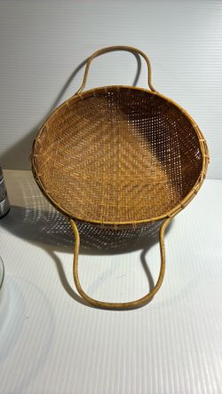 Strainer basket oriental
