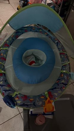 Baby pool floating