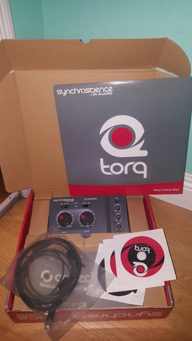 Dj Equipment..Torq Conectiv use with computer for cds and vinyl to mix...Brand New!