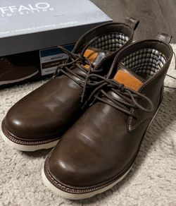 Men’s Memory Foam Chukka Boot Buffalo by David Bitton