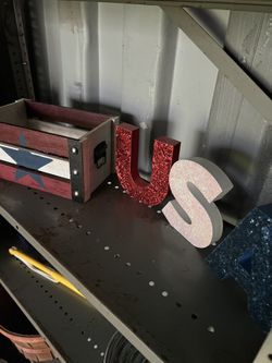 USA signage And Crate