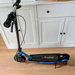 Black Label Razor Scooter E100 For Parts Or Repair