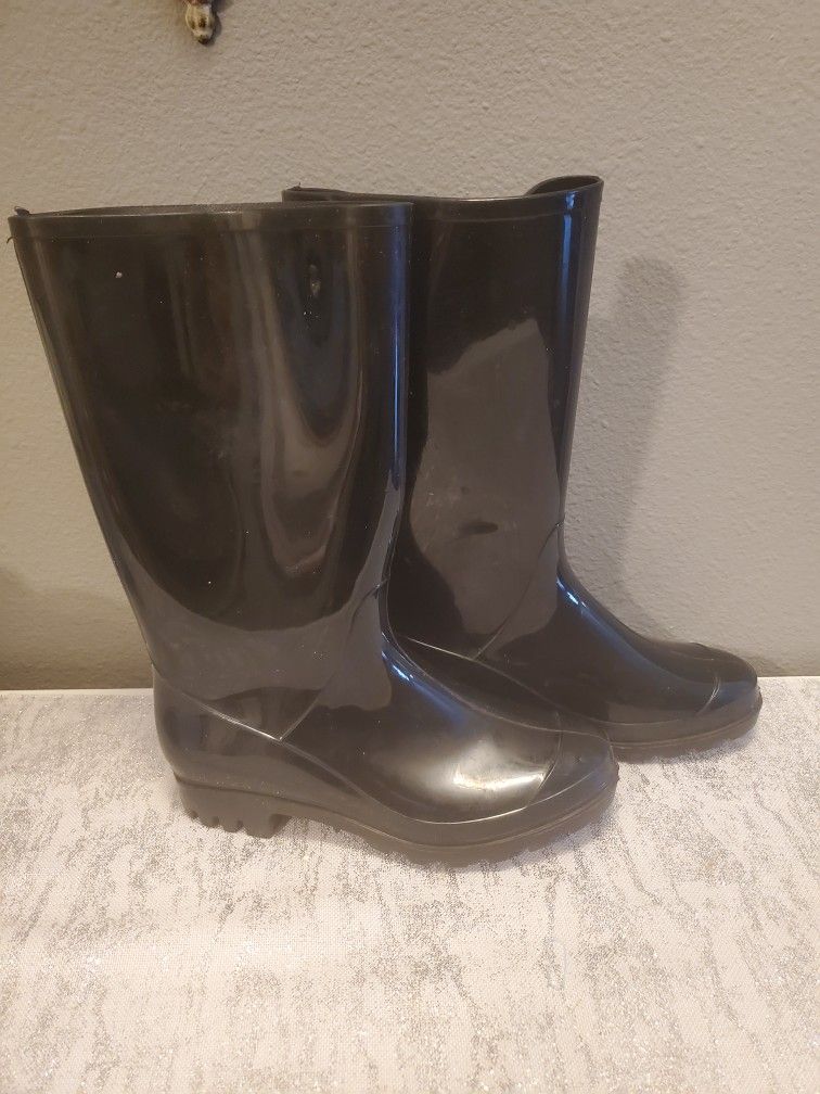 Boots For Water Size 6
