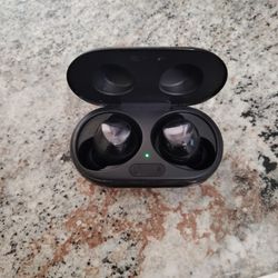 Samsung Galaxy Buds+ Cosmic Black