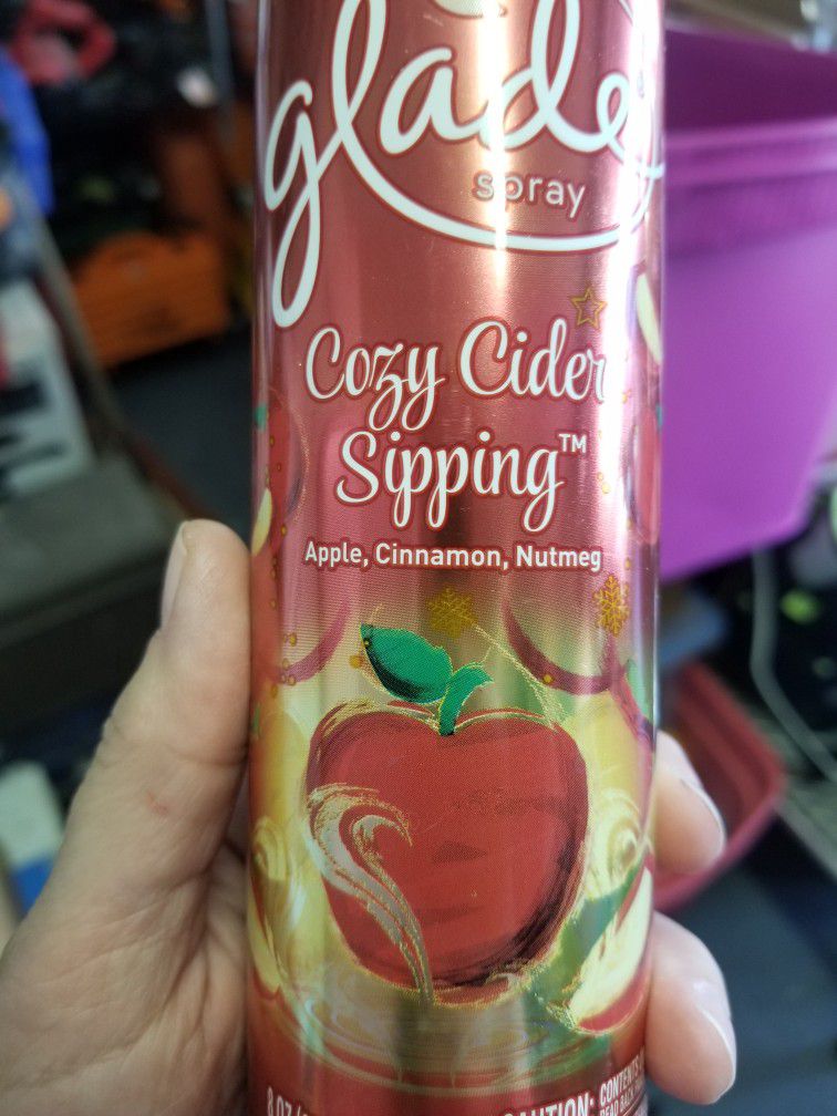 1$ Glade Apple Cinnamon or Evergreen Tree Spray, Plug In Or Candles