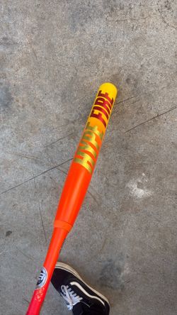EASTON HYPEFIRE