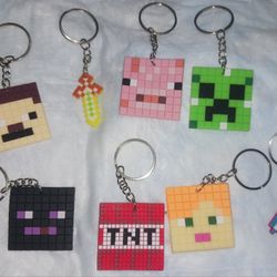 8pc Minecraft Keychains