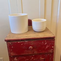 White Ceramic Vessels/Vases/Pots