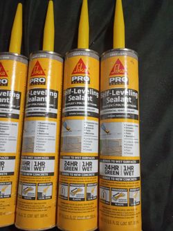 Seal leveling sealant