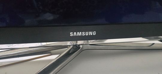 Samsung 32" LED TV (UN32C6500)