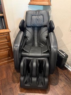 Massage chair, perfect condition.
