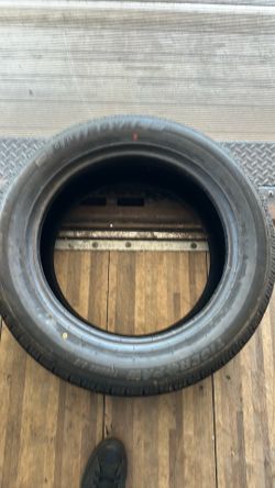Uniroyal tire 235/55r18