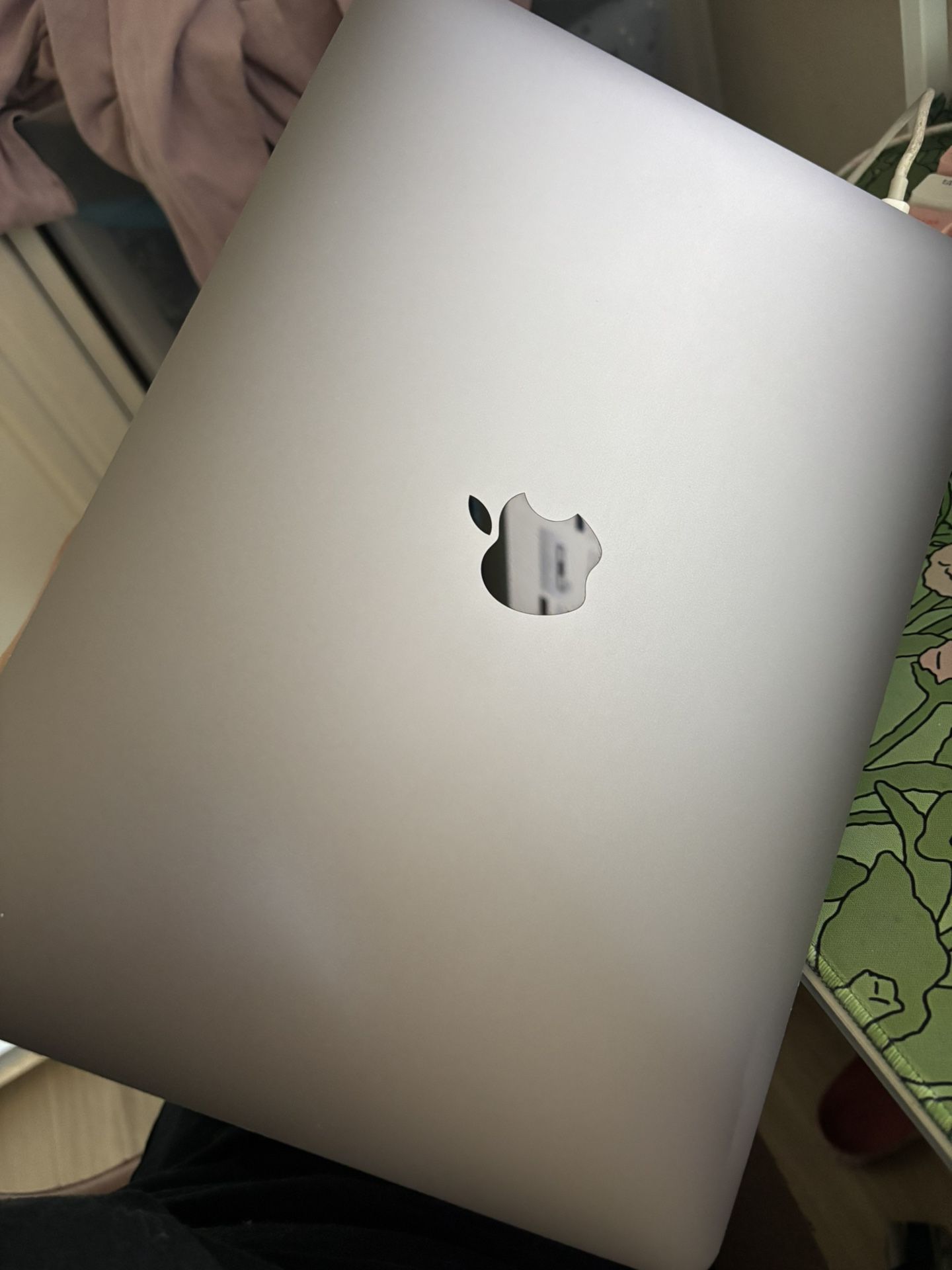 2017 Mac Book Pro 13 Inch