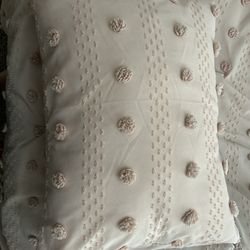 Twin Bed Comforter, Sham Cover And Sheets