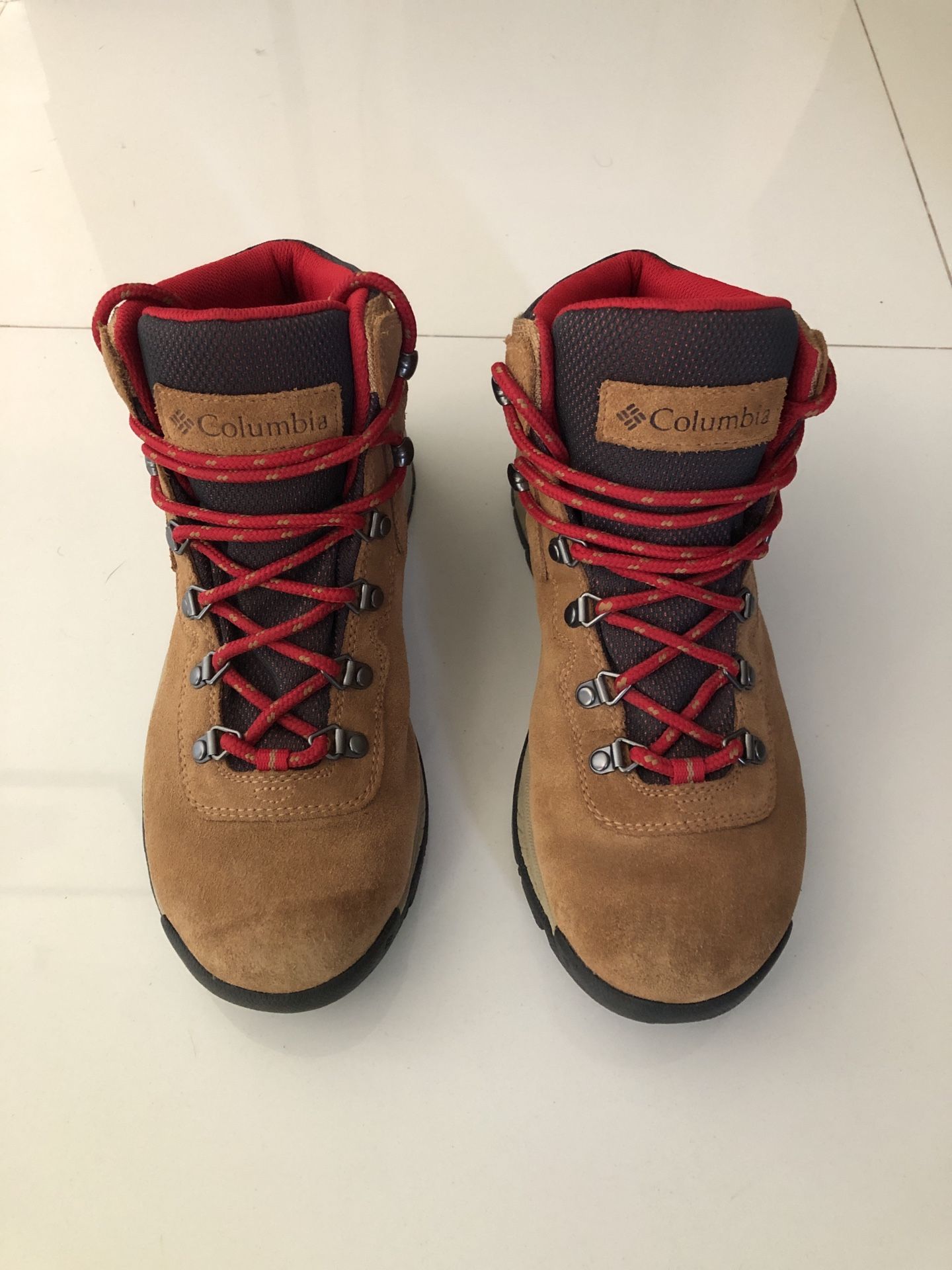 Womens Hiking Boots Columbia Size 9