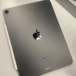 Ipad Air 4th Generation and Apple Pencil