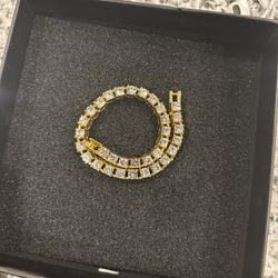 Gold Tennis Bracelet (18K Plated)