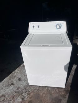 Whirlpool washer with agitator