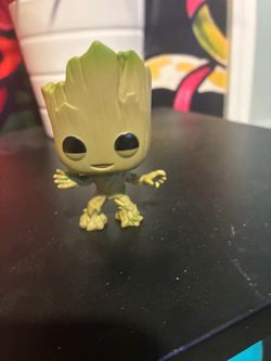 Funko Pop Groot Figure