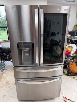LG Refrigerator- 30 cu. Ft.