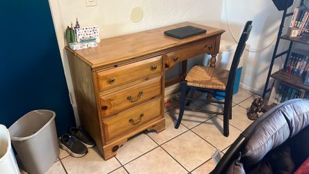 Kids size desk