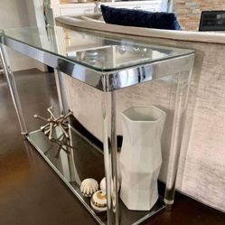 Console Table New in Original Packaging Stunning Rounded Acrylic Legs Retailed For $650.00.