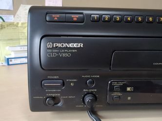 Pioneer laser disc player