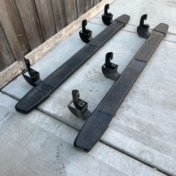 2022 GMC Sierra 2500 Extended/Double Cab 6-Inch Rectangular Assist Steps in Black Part No. : (contact info removed)9