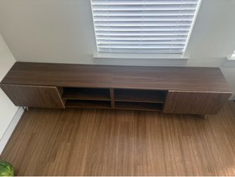 Estante para TV de 86”