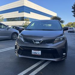 2019 Toyota Sienna