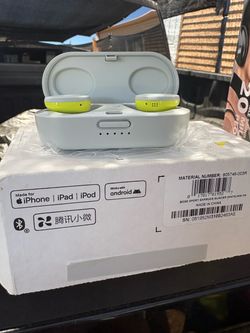 Bose Sport Earbuds Glacier White