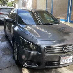 2014 Nissan Maxima