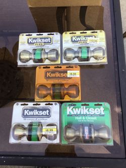 5 Kwikset Hall & Closet non-locking door knob sets ... new in original packaging!