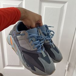 YEEZY BOOST 700 “CARBON BLUE”