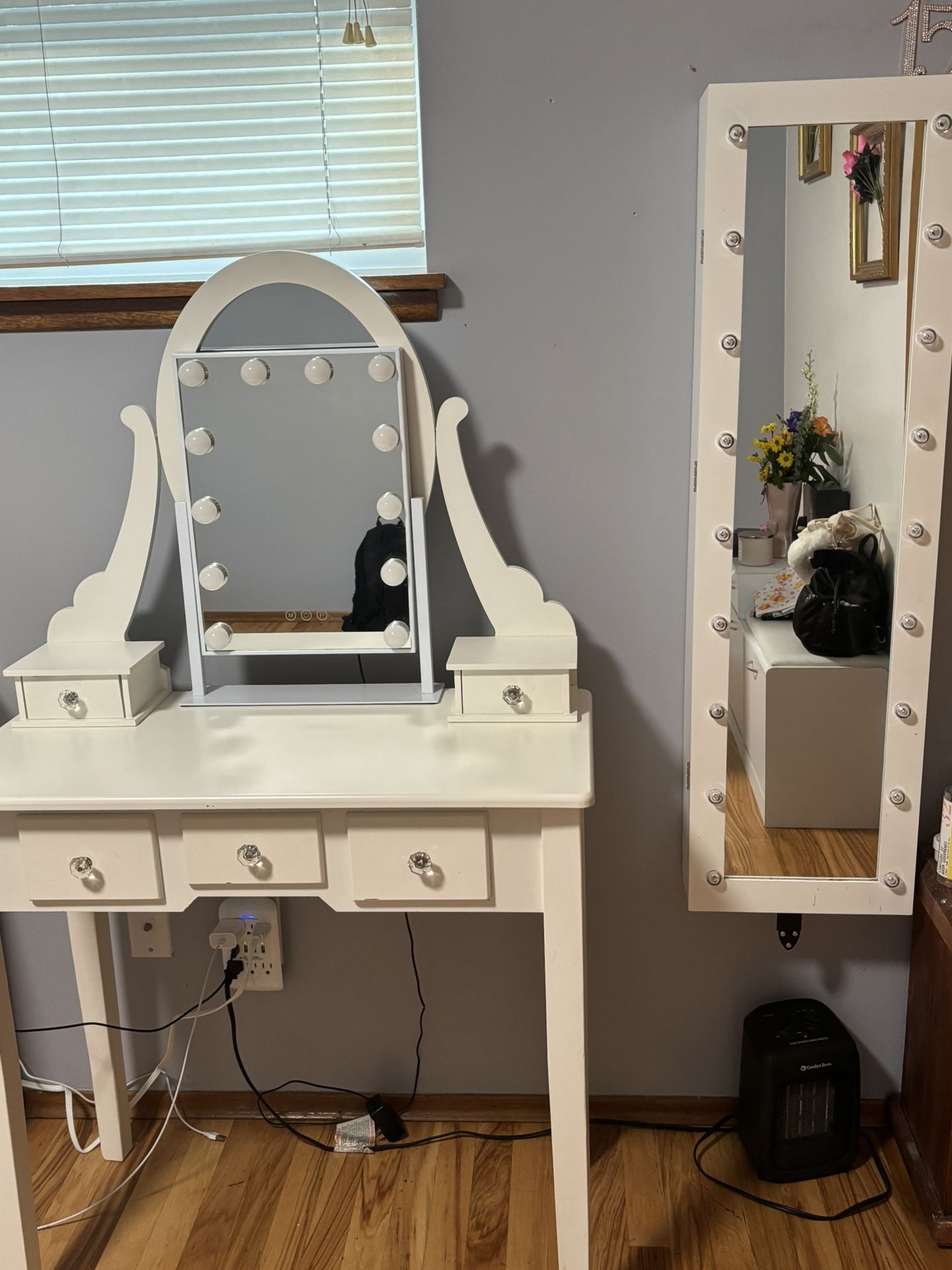 Vanity Set