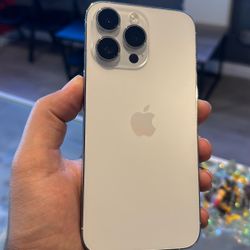 iPhone 14 Pro Max 128gb AT&T And Cricket 