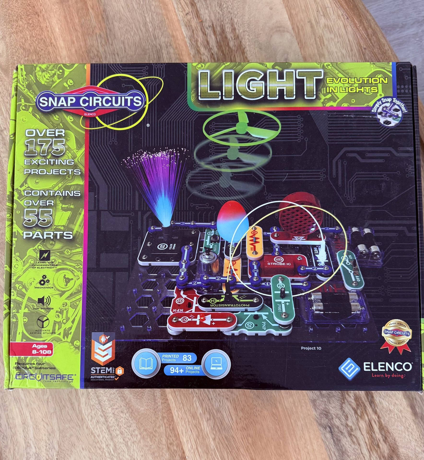 ELENCO Snap circuit light evolution in light 55 piece set