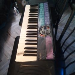 Key Board Yamaha 