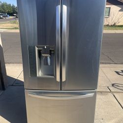 Refrigerator LG Stainless Steel Counter Depth 