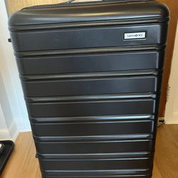 Samsonite Luggage 28”