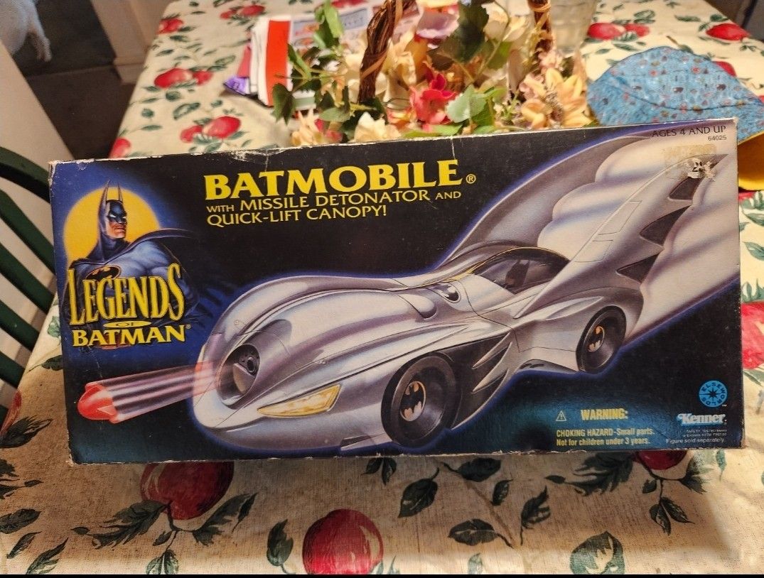 Batmobile Legends Of Batman Edition RARE