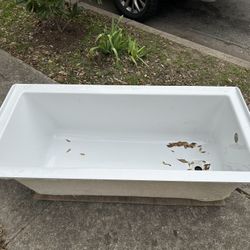 Bathtub 