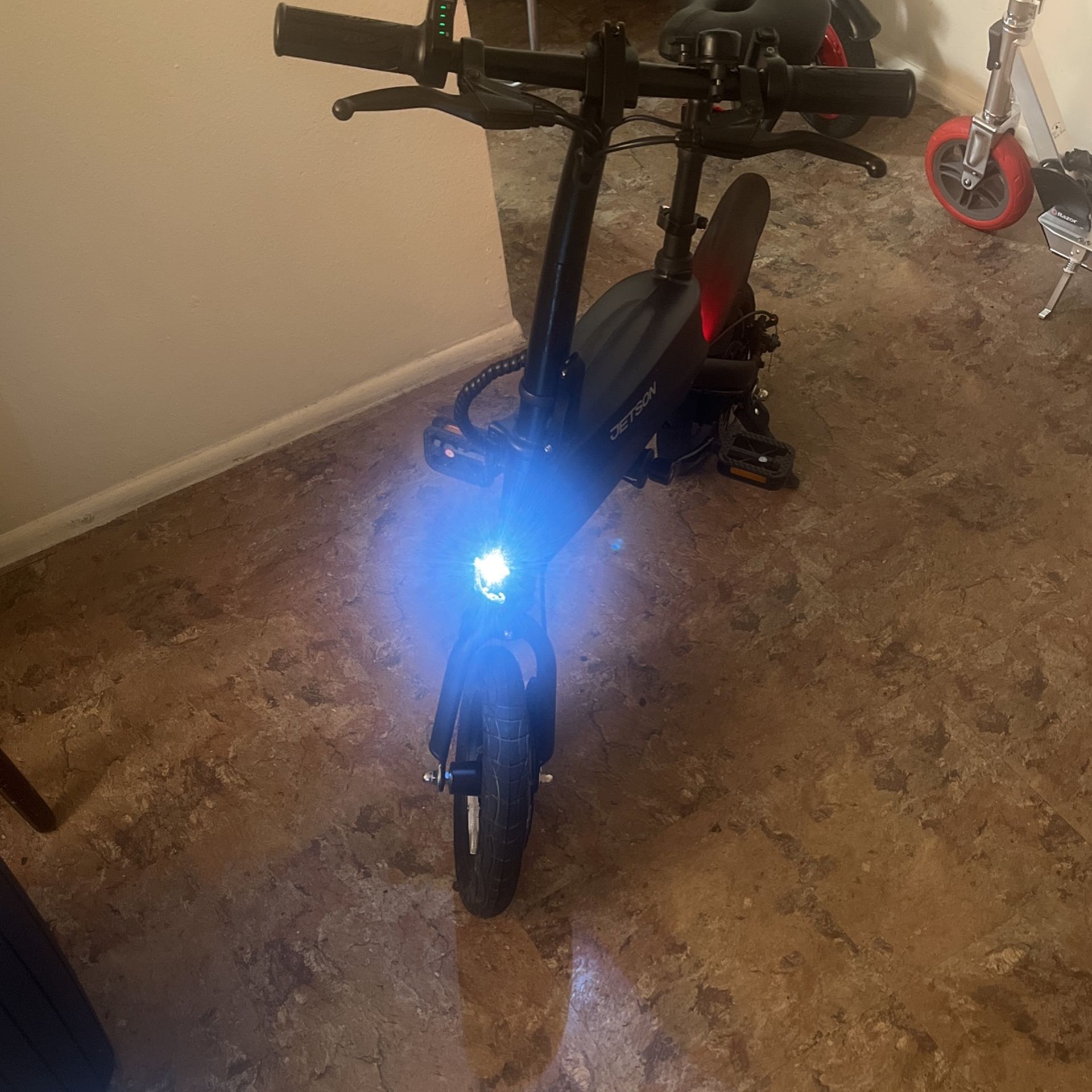 Black Jetson Axle Electric Bike 12in for Sale in Phoenix, AZ OfferUp