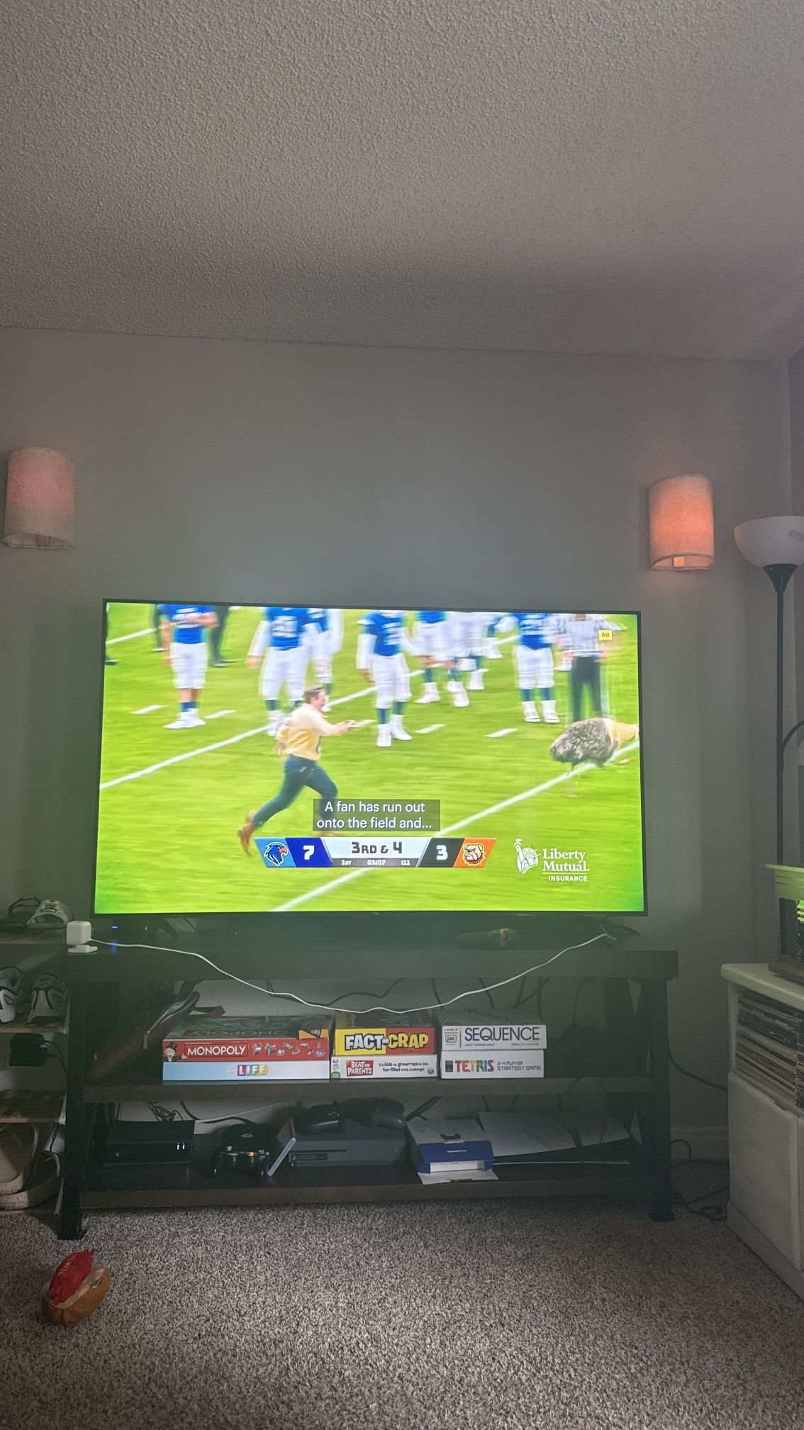 58” Hisense TV w/ Roku System