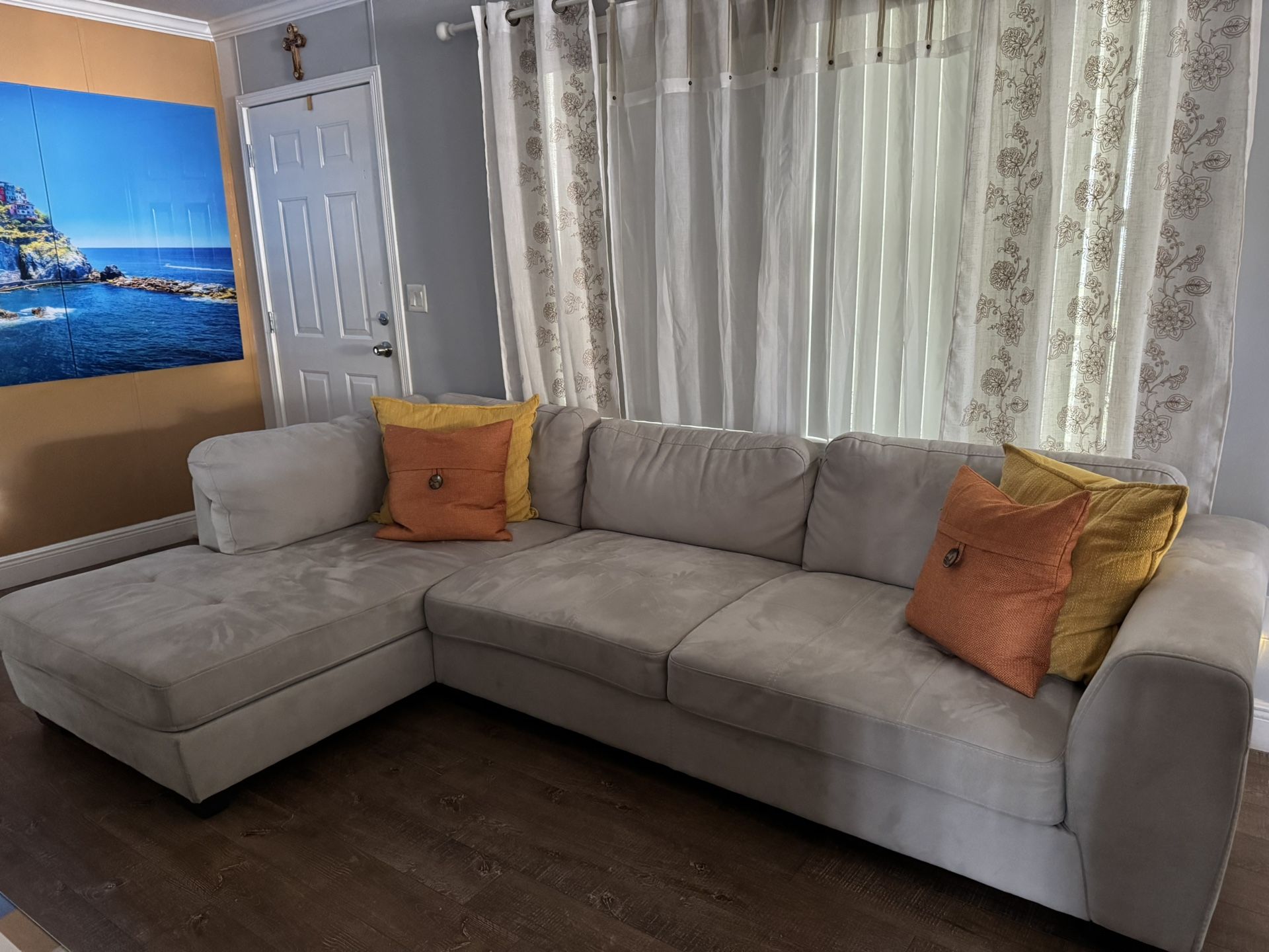 Sofa Sectional