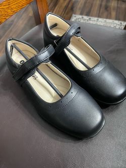 Black Mary Jane Shoes size 2