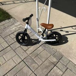 Balance bike