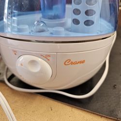 Crane Humidifier 