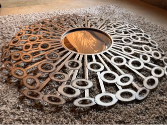 Decorative mirror